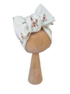 OPASKA KOKARDA Drobne Różyczki Biel - prążek