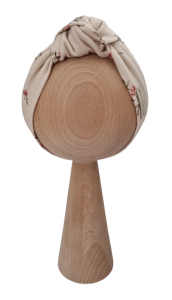 OPASKA WĘZEŁ Różyczki na bawełnie Beż