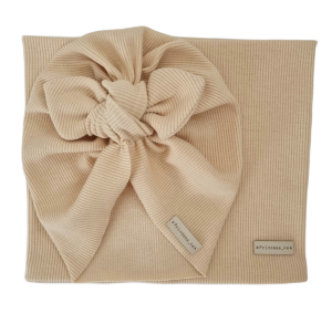 KOMPLET PRĄŻEK TURBAN MOTYLEK I KOMIN Krem