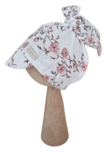 MUŚLINOWA CHUSTKA Z DASZKIEM NA GUMCE Zaplątane Kwiatki