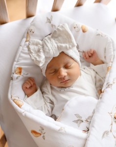 OPASKA KOKARDA Sweterek Śmietankowa Biel  