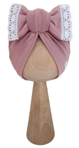 TURBAN KOKARDA Z KORONKĄ Pudrowy Róż