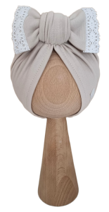 TURBAN KOKARDA Z KORONKĄ Jasny Beż