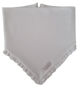 CHUSTA Z KORONKĄ Śmietankowa Biel