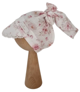 PIĘKNA MUŚLINOWA CHUSTKA Z KORONKOWYM DASZKIEM NA GUMCE Romantic Flowers