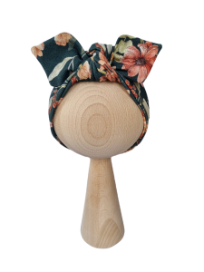 OPASKA PIN UP Dark Flowers