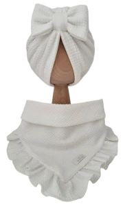 JESIENNY KOMPLET PODWÓJNY TURBAN KOKARDA I CHUSTA Z FALBANKĄ DZIANINA SOFT Ecru